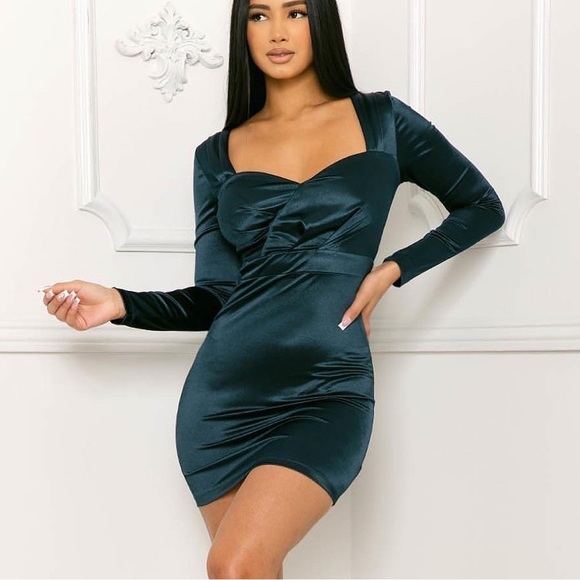 Symphony | Dresses | Forest Green Long Sleeve Mini Dress Nwt Size Large |  Poshmark